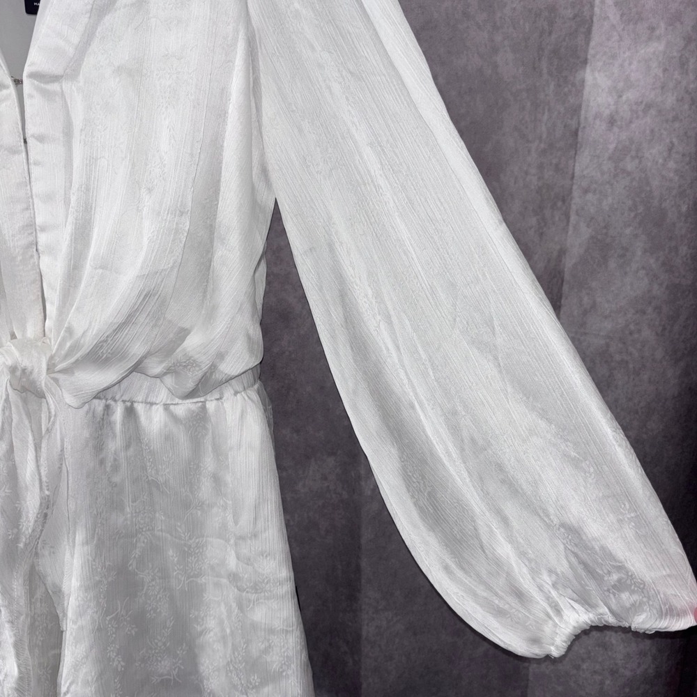 NEW LuLus Size Small Irresistibly  Floral White Satin Jacquard Tie Front Romper - Picture 5 of 12